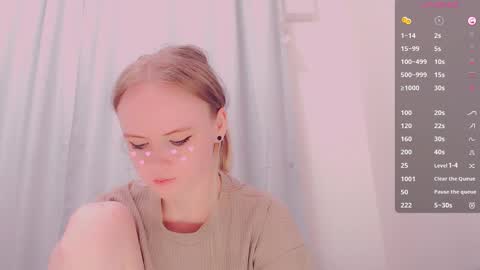 Snapshot of alicenya chatting on 03-09-26, 05:44 Alice online show from 03-09-26, 05:44