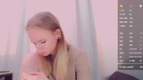 Snapshot of alicenya chatting on 03-11-26, 05:35 Alice online show from 03-11-26, 05:35