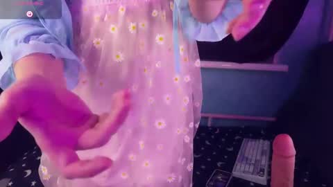 AlicePinkhead online show from 03-06-25, 03:45