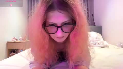 AlicePinkhead online show from 08-04-26, 09:01