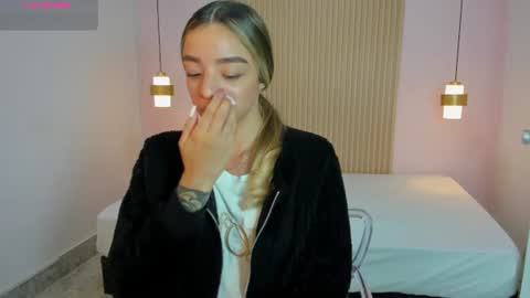 AliceRoss online show from 06-11-26, 02:53