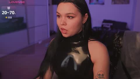 Snapshot of alicesweetlove chatting on 02-26-26, 12:42 Alice online show from 02-26-26, 12:42