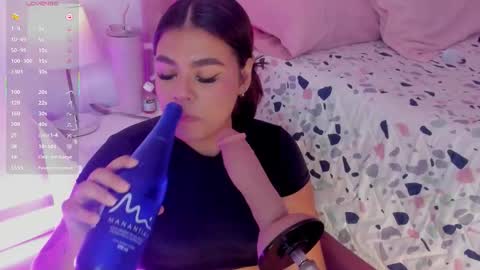 A L I C E  T H U N D E R online show from 10-28-25, 04:27