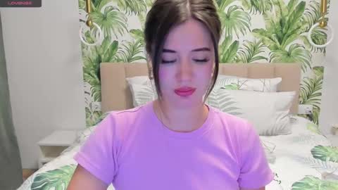 Alice online show from 09-24-25, 04:21