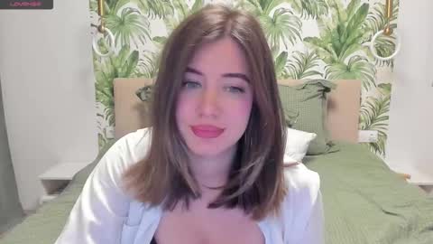 Alice online show from 11-09-25, 03:43