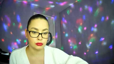 Snapshot of alicexfresh chatting on 10-13-25, 10:59 AlicexFresh online show from 10-13-25, 10:59