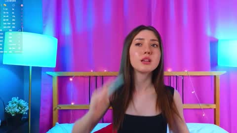 Snapshot of alicezimmer chatting on 03-08-26, 02:04 Alice 3 online show from 03-08-26, 02:04