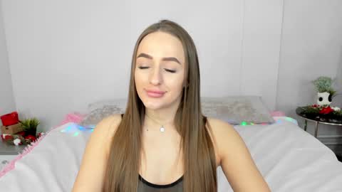 Mia online show from 01-13-25, 01:56