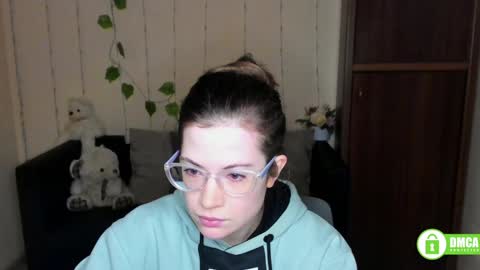 Alicia online show from 02-01-25, 12:26