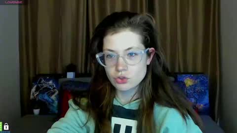 Alicia online show from 02-11-25, 06:33