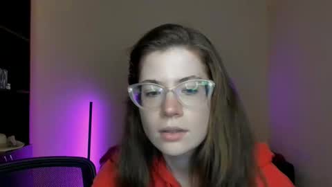 Alicia online show from 03-11-25, 12:28