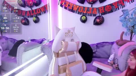 Snapshot of alicia_leclair chatting on 10-30-25, 04:03 alicia online show from 10-30-25, 04:03