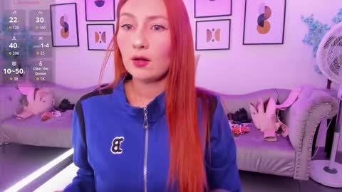 Snapshot of alicia_leclair chatting on 11-03-25, 07:37 alicia online show from 11-03-25, 07:37