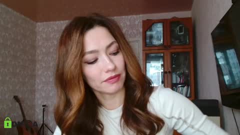 Alicia online show from 12-24-24, 06:44