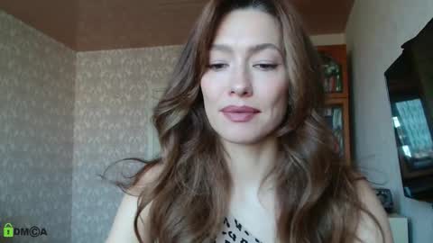 Alicia online show from 09-19-25, 04:25