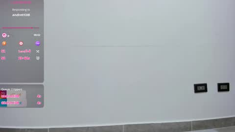 Snapshot of aliciakozlov chatting on 01-09-26, 10:33 aliciakozlov online show from 01-09-26, 10:33