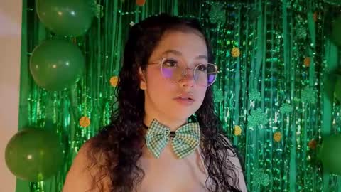 Snapshot of alicialevy chatting on 03-17-26, 11:13 LUNA online show from 03-17-26, 11:13