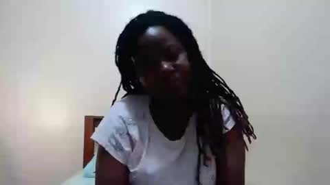 alicialust1 online show from 02-14-25, 05:25
