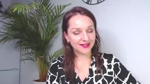 Alicia online show from 12-10-24, 08:08