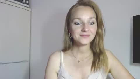 Alicia online show from 06-03-26, 04:56