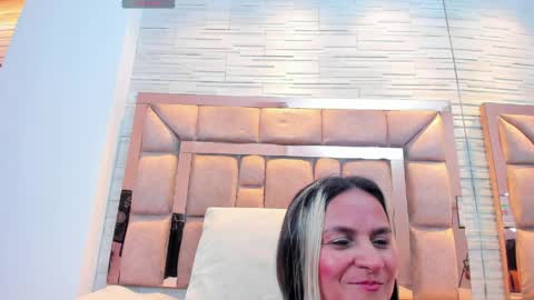 im tutti online show from 05-07-26, 01:55