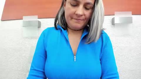 im tutti online show from 07-29-26, 01:15