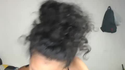 Snapshot of alicie_sexy_hot_20 chatting on 03-08-25, 04:23 ana online show from 03-08-25, 04:23