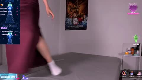 Aiko  Independent Model  online show from 11-28-25, 09:28