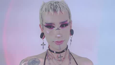 Snapshot of alienexxx chatting on 03-02-26, 12:35 online show from 03-02-26, 12:35