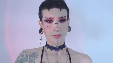     online show from 04-22-26, 12:02