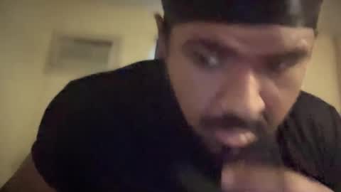 Snapshot of aliensuperstar423 chatting on 11-02-25, 12:29 aliensuperstar423 online show from 11-02-25, 12:29