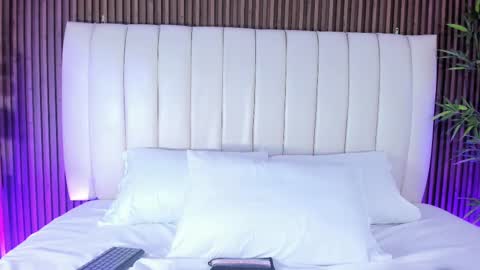 Snapshot of alihamilton_ chatting on 09-23-25, 11:41 Aliha online show from 09-23-25, 11:41