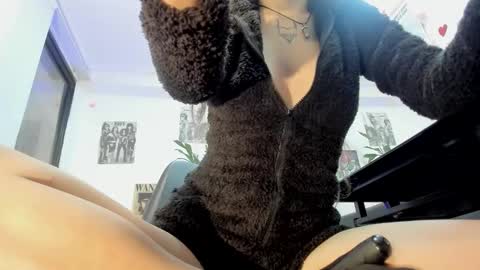 Alice online show from 02-17-26, 10:56