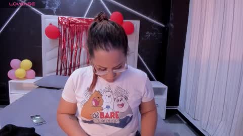 aliice_santos online show from 02-16-26, 12:34