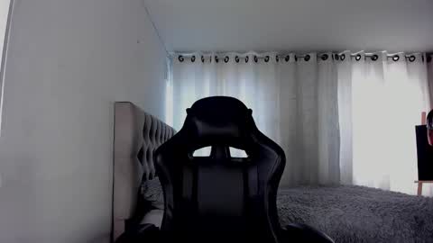 aliice_walker_ online show from 11-24-25, 07:13