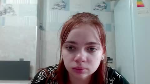 Snapshot of aliiice_stone chatting on 09-20-25, 11:33 Alice online show from 09-20-25, 11:33