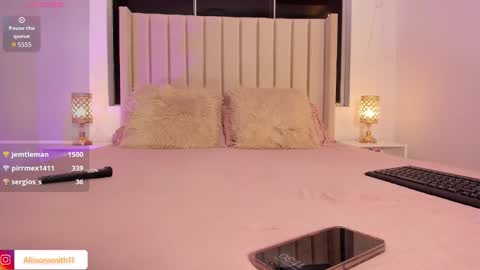 Alisson  online show from 10-26-25, 04:29