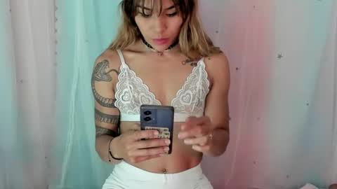 Snapshot of aliissa_moree chatting on 11-22-25, 09:14 aliissa moree online show from 11-22-25, 09:14