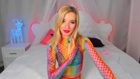Alina online show from 12-22-24, 04:28