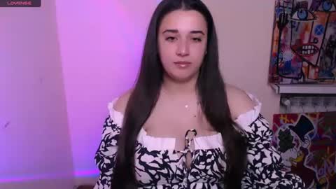 Snapshot of alinaasti_ chatting on 06-23-26, 07:28 Alina online show from 06-23-26, 07:28