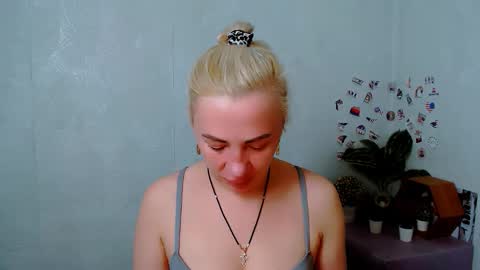 Alina online show from 03-18-26, 05:54