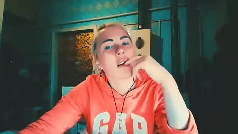 Alina online show from 04-27-26, 09:07