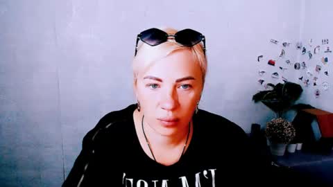 Alina online show from 06-01-26, 04:03
