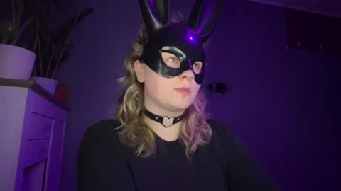 Alina online show from 06-17-26, 09:27