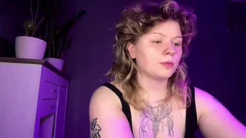 Alina online show from 06-25-26, 05:39