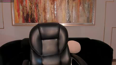 alinakravitz_ online show from 10-01-25, 11:27