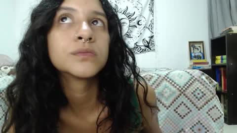 Snapshot of alinawoolf_ chatting on 12-20-24, 01:58  Ali  online show from 12-20-24, 01:58