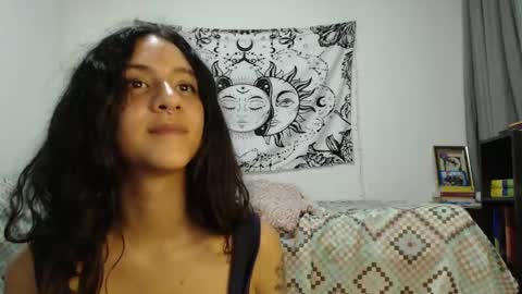 Snapshot of alinawoolf_ chatting on 02-02-25, 09:51  Ali  online show from 02-02-25, 09:51