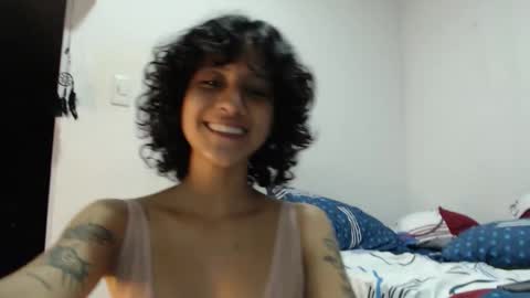 Snapshot of alinawoolf_ chatting on 10-07-25, 11:57  Ali  online show from 10-07-25, 11:57