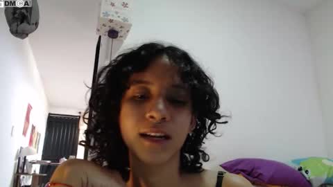 Snapshot of alinawoolf_ chatting on 11-25-25, 05:24 Ali online show from 11-25-25, 05:24